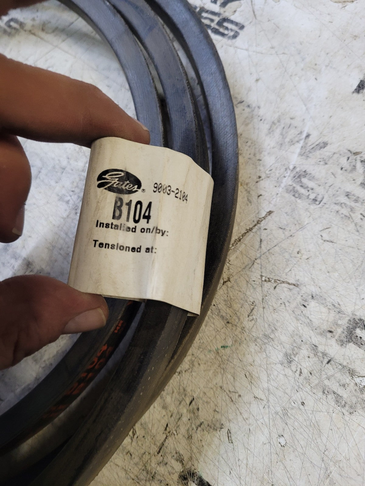 B104 GATES BELT B104 21/32" W X 107" OC X 13/32" THICK V80 V BELT