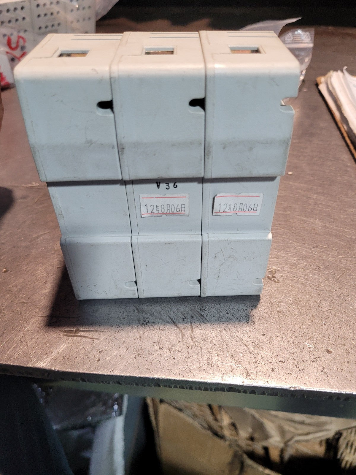 Cooper Bussmann Fuse Holder CH30J3 600VAC 30A Class J 3 Pole