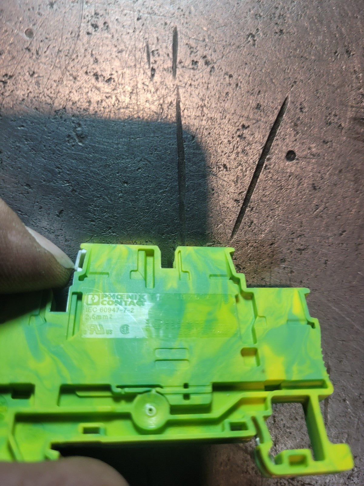 PHOENIX CONTACT PTTB 2,5-PE DOUBLE-LEVEL TERMINAL BLOCK