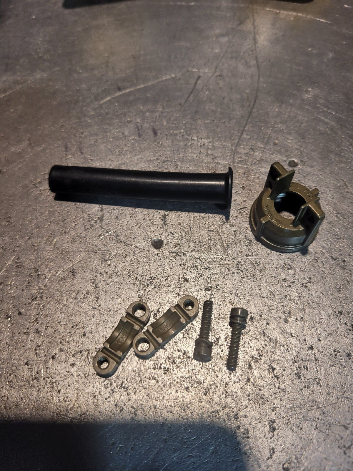 Amphenol Circular Connector 97-3057-1007-1