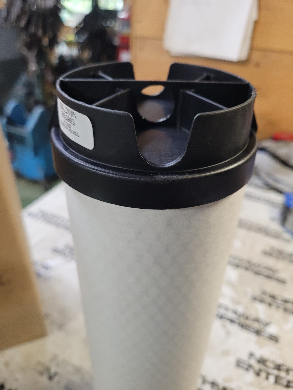 NEW R53993 BALDWIN AIR FILTER