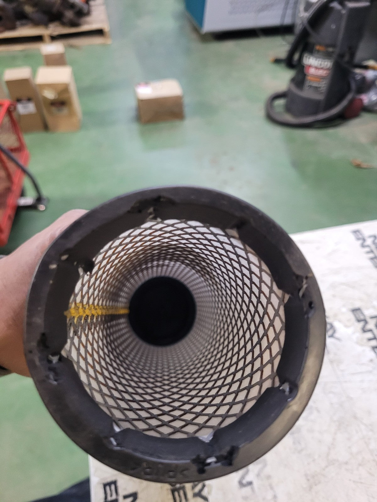NEW R53923 BALDWIN AIR FILTER