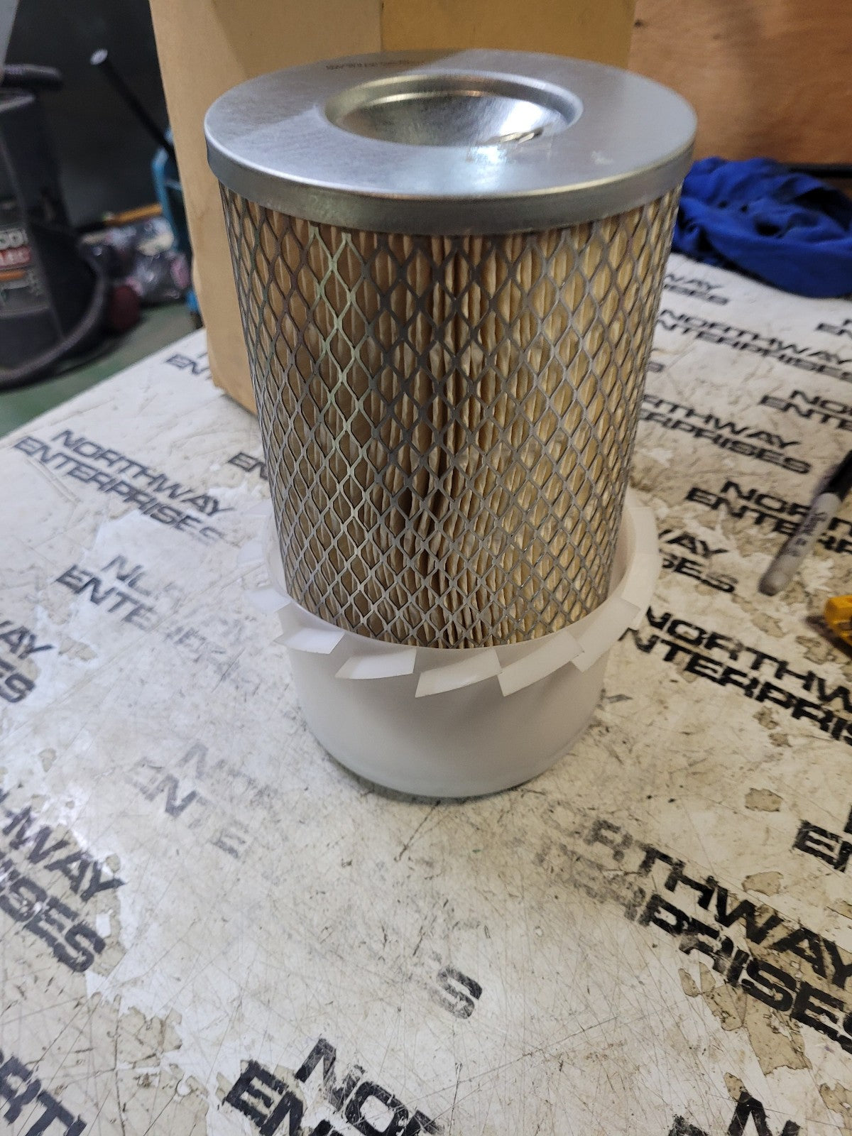 NEW PA1752-FN BALDWIN AIR FILTER