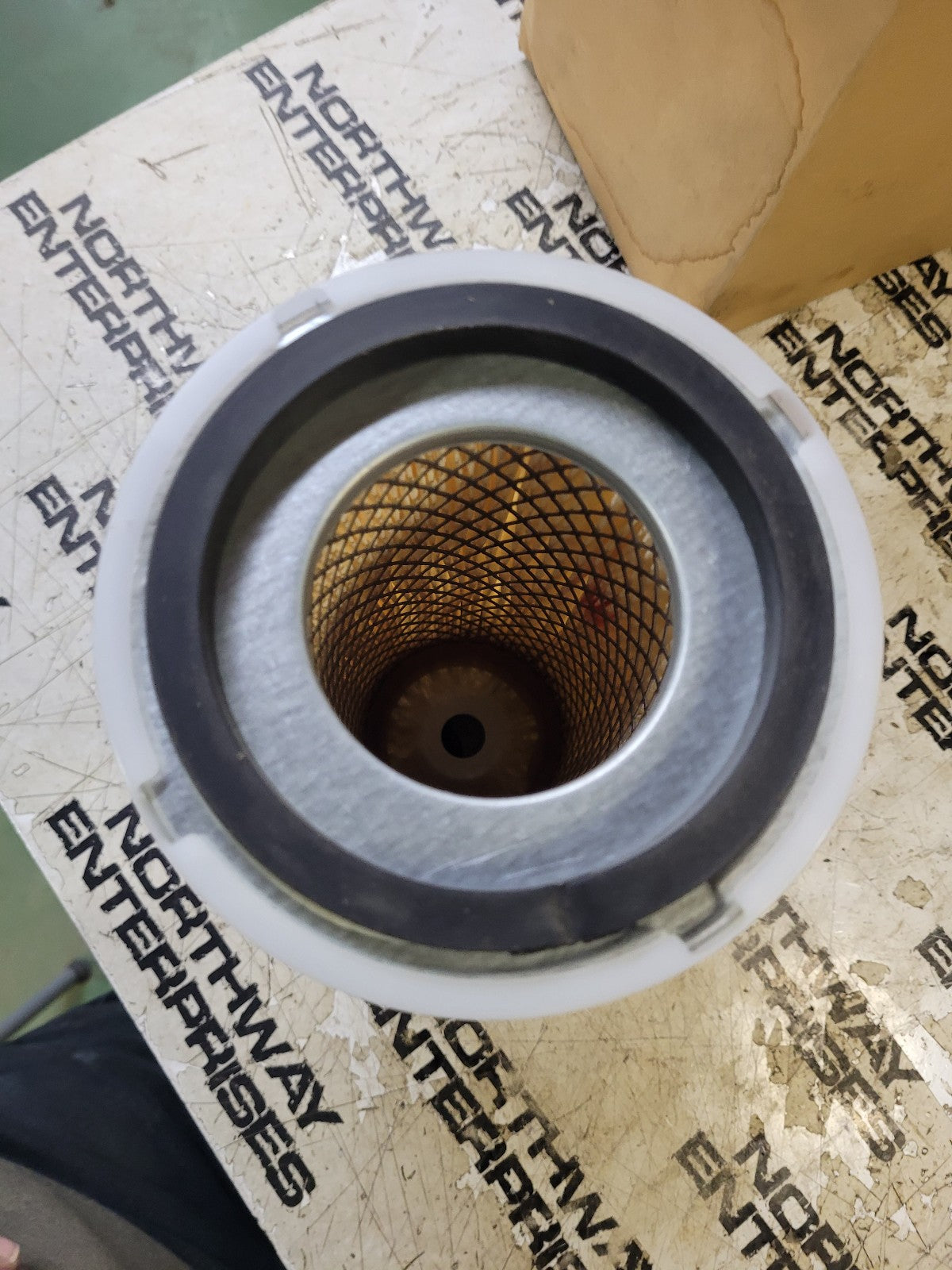 NEW PA1752-FN BALDWIN AIR FILTER