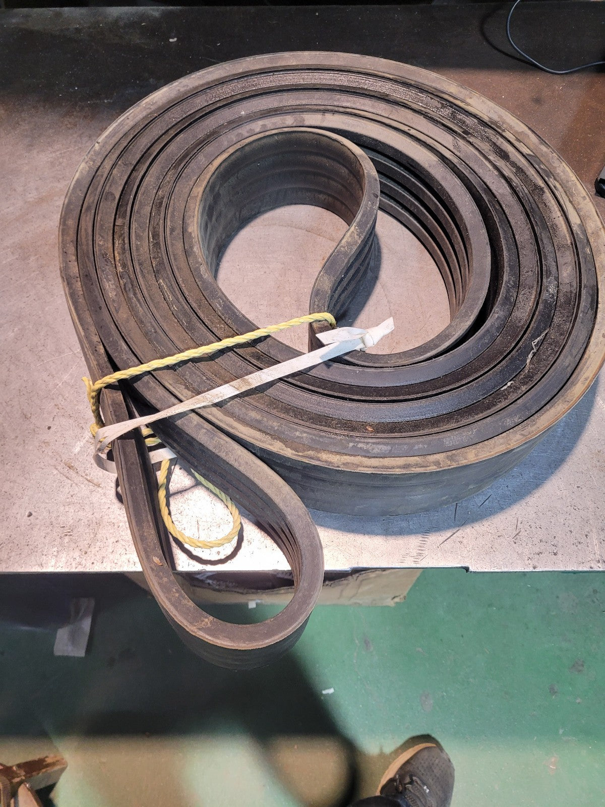 RC390-4 JASON 4 RIBBED V BELT 7/8 x 394in OC 4 Band RC390
