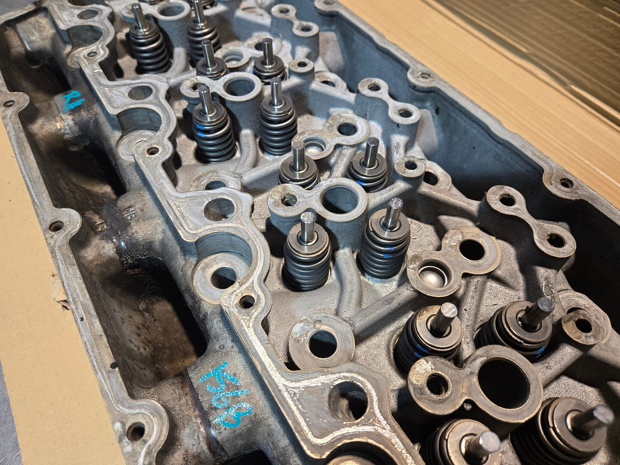 USED 6.7 POWERSTROKE CYLINDER HEAD RH PASSENGER SIDE BC3Q-6090-AA