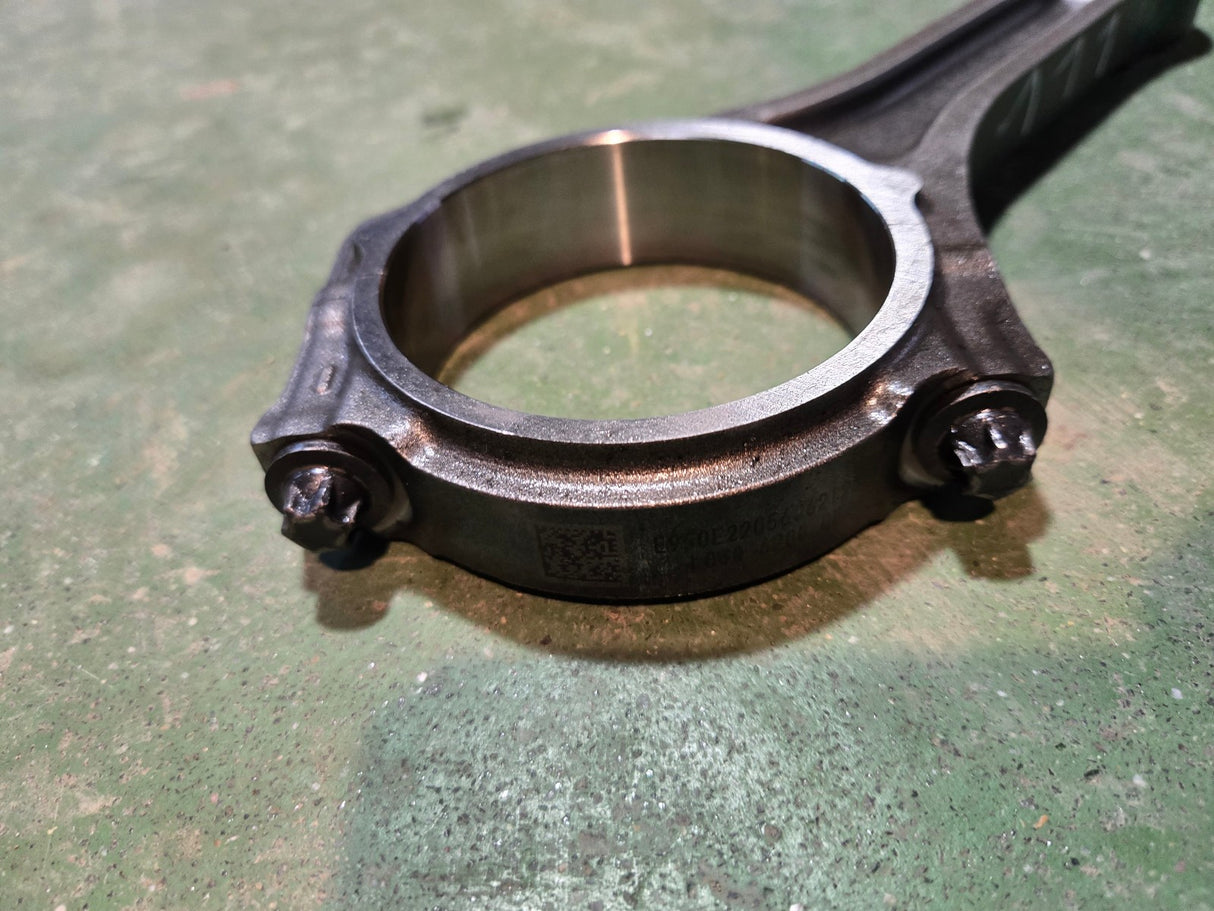 2020 Connecting Rod Ford 6.7L Powerstroke Diesel Super Duty  LC3Q-6200-BB