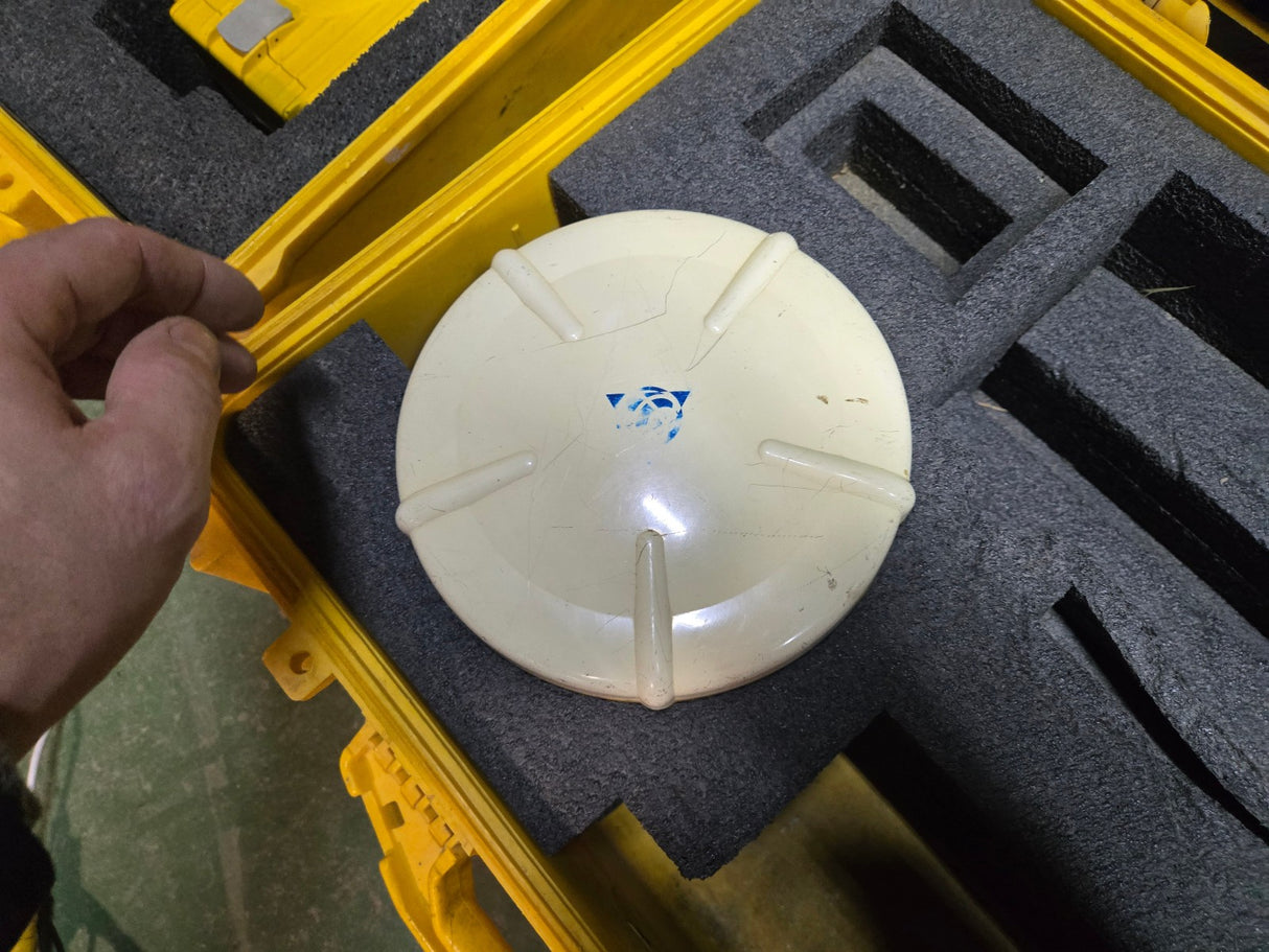 TRIMBLE 5700 TRIMMARK 3 5800 GPS Rover 45145-44 40406-00 41249-00 46000-44
