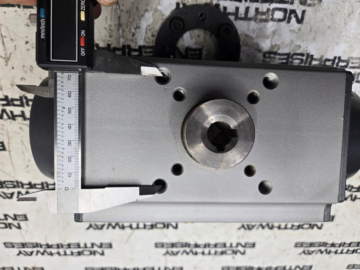 NEW AT100 AT-100 PNEUMATIC VALVE ACTUATOR