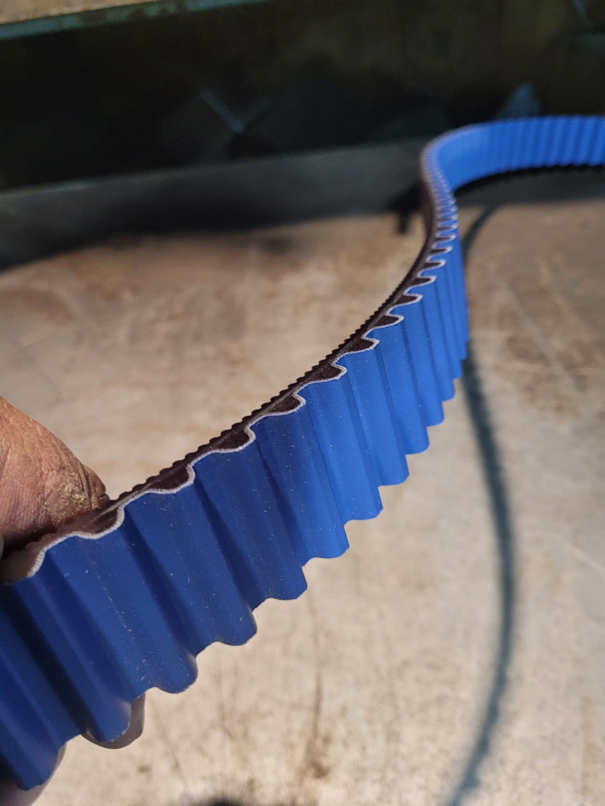14MGT3500-37 GATES 2745250 Poly Chain Belt, 14mm Pitch, 37mm Width, 250 TOOTH