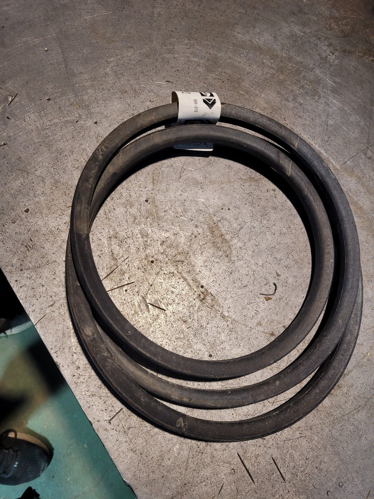 NEW C112 GATES BELT  7/8 in Top Width, 1 Strand, 116 in OD