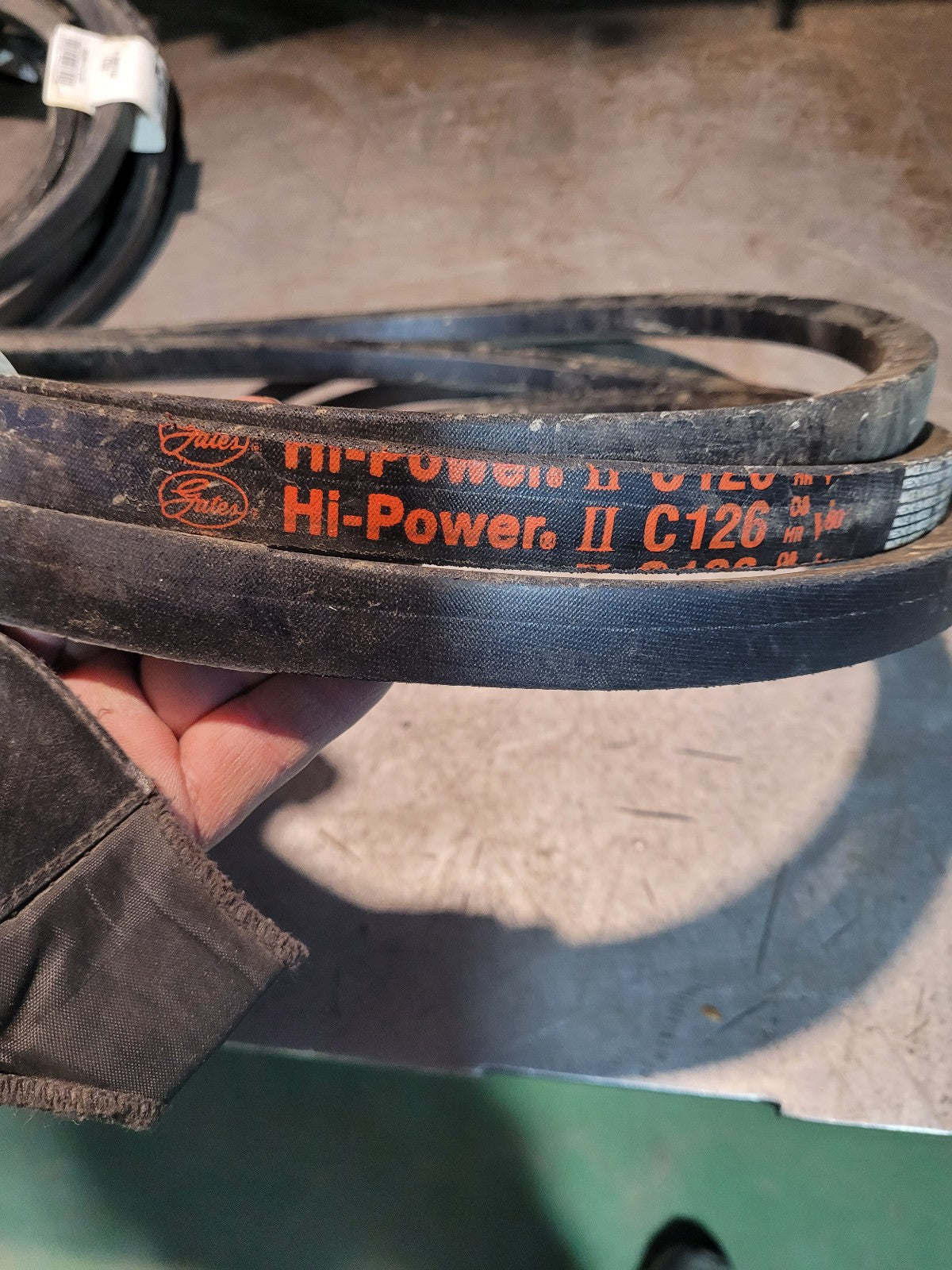 NEW C126 GATES BELT 7/8 in Top Width, 1 Strand, 130 in OD