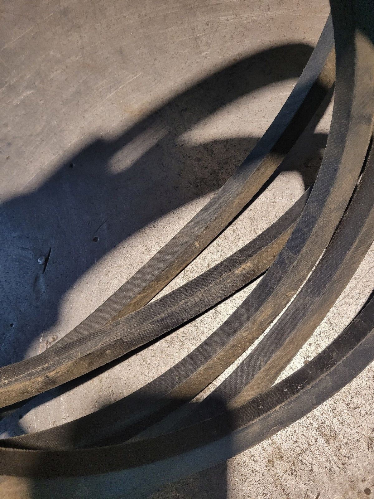 NEW C197 Gates Belt 7/8 in Top Width, 1 Strand, 201 in OD