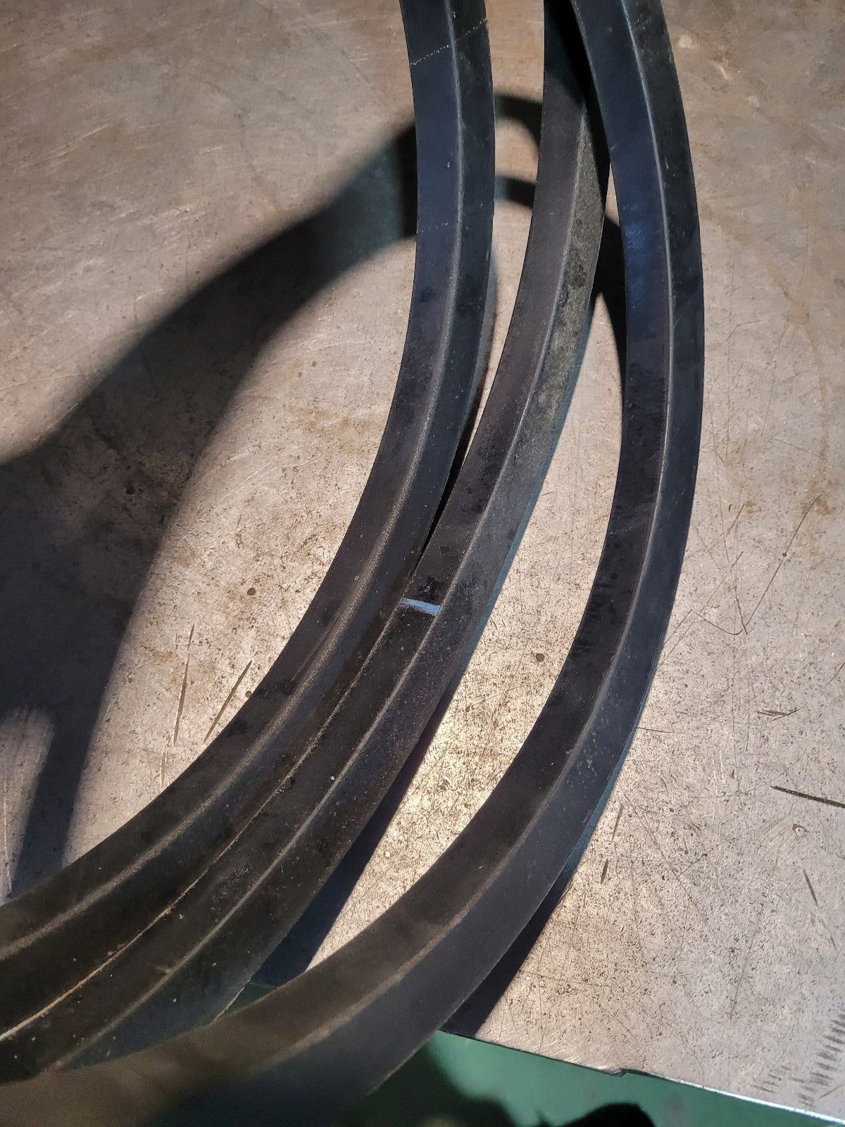 NEW D154 Gates Belt 1-1/4 in Top Width, 1 Strand, 159 in