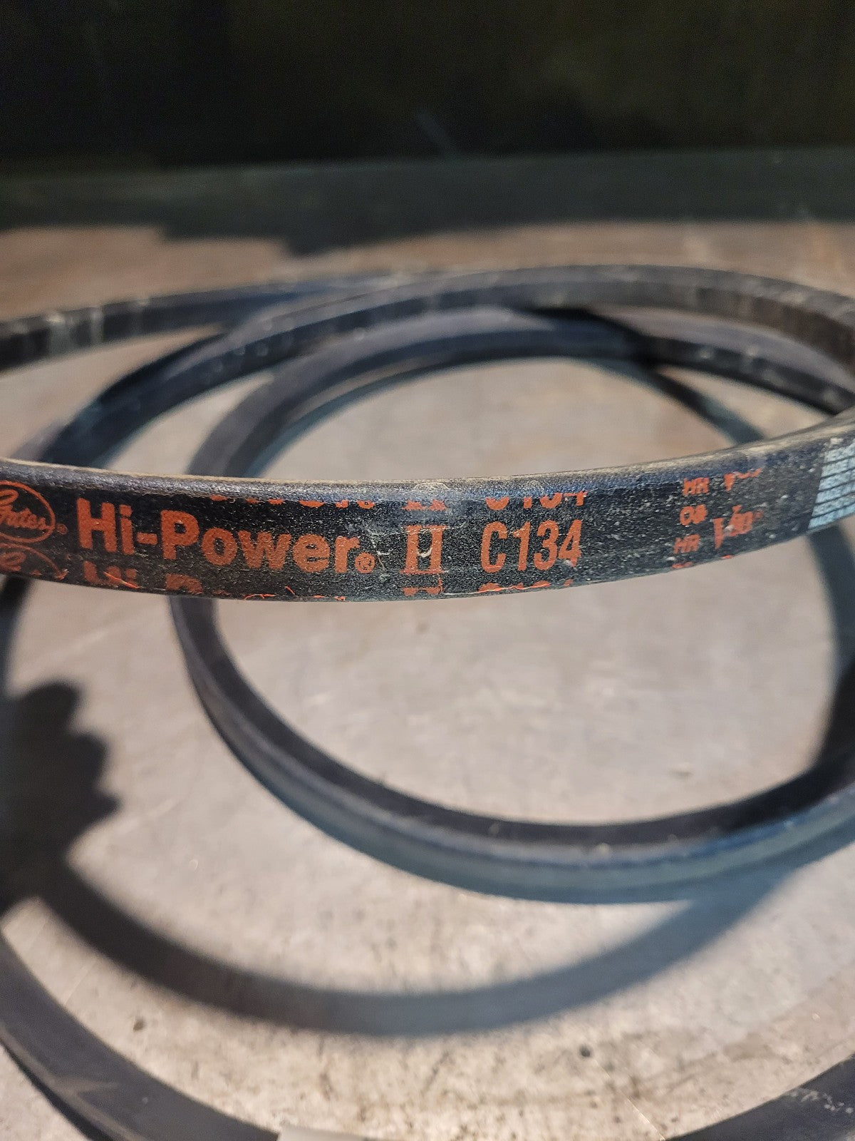 New C134 GATES BELT 7/8 in Top Width, 1 Strand, 138 in OD
