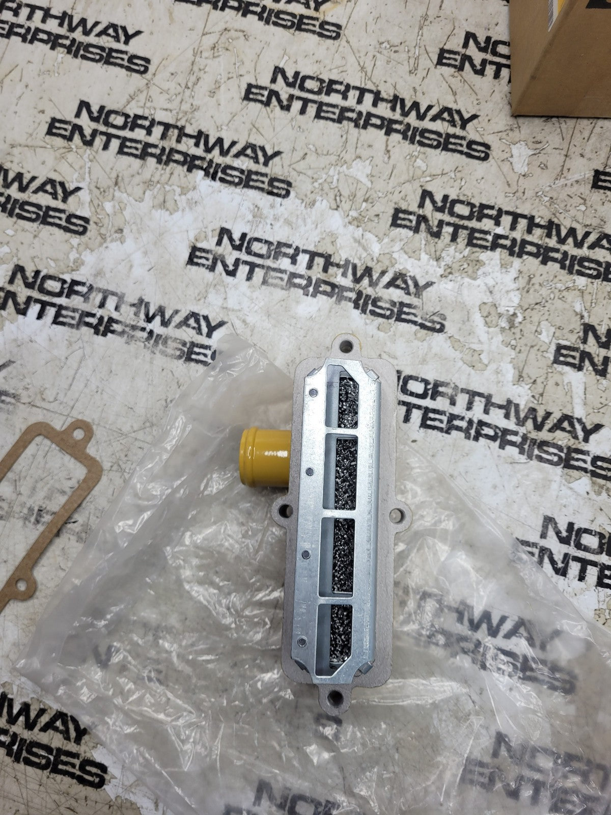 Genuine Cat  9Y-4357 Caterpillar Air Breather In oem Box 9Y4357