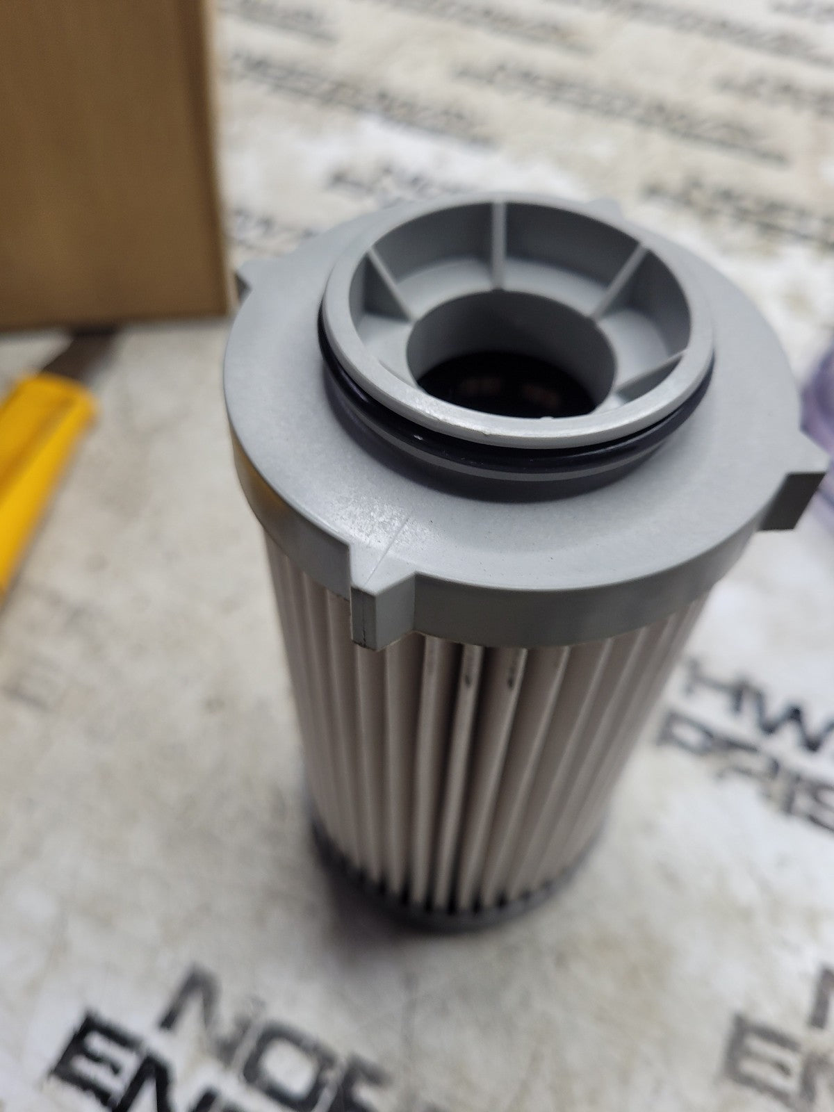 Genuine Cat 426-1409 Caterpillar Fuel Filter In oem Box 4261409