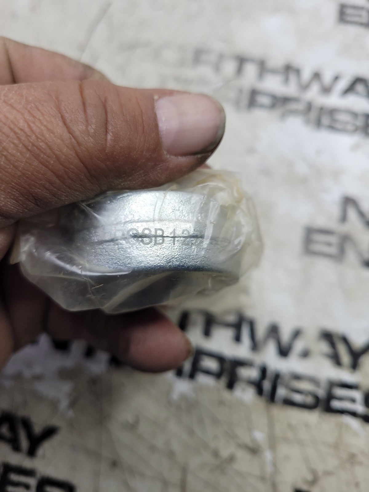 HYV03958 ROD END TIPPER R150 POSB12Z
