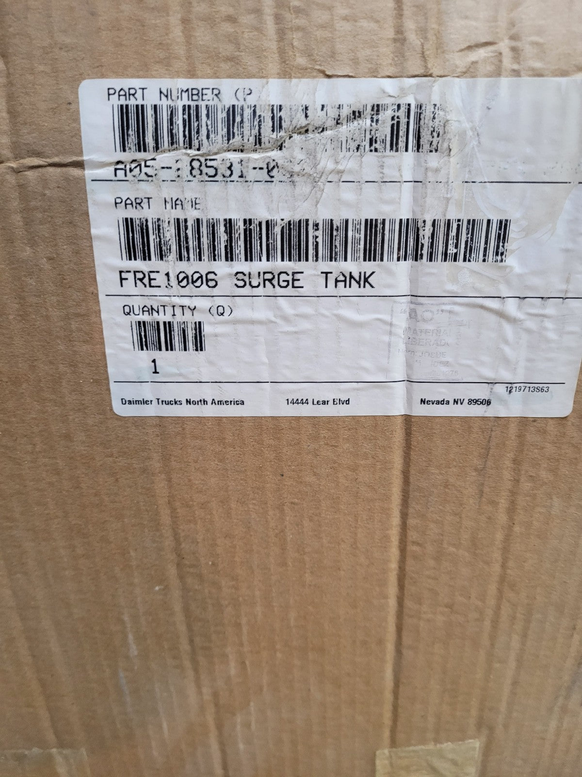 Coolant Reservoir Freightliner 575.1014 A05-28531-000 A0528531002 FRT1702C