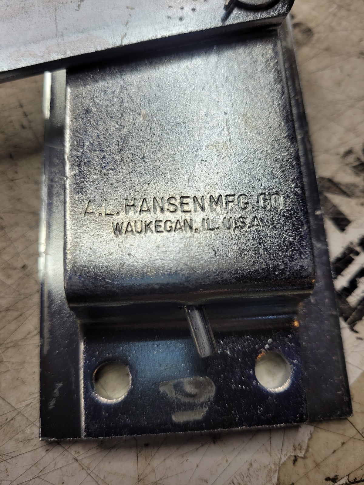 NEW TBB-149996 TBB 149996 LATCH ASM 2PT 50IN C2