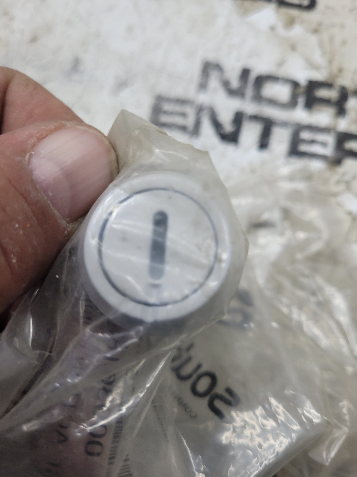 Southco E3-19-24 Compression Latch