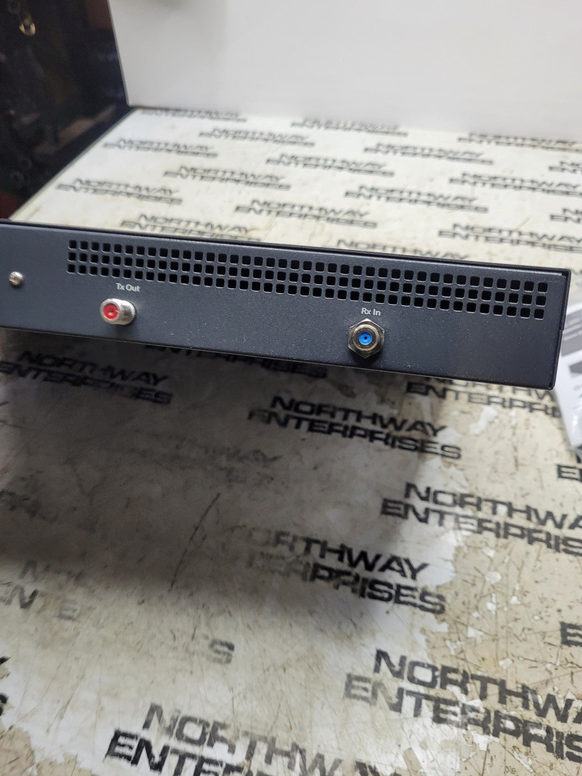 E0004963-0001 MODEL iQ 200 RACKMOUNT IDIRECT