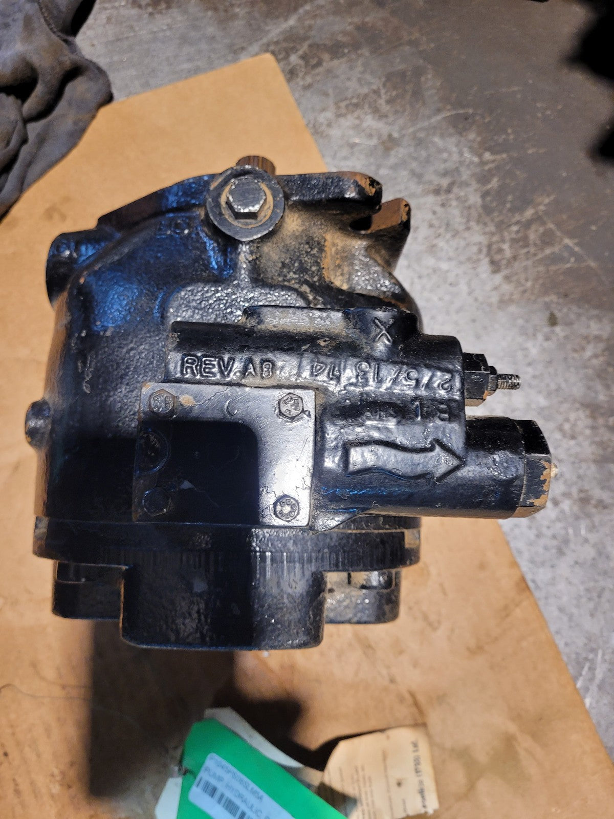 P1045Ps08SLM5A PARKER HYDRAULIC MOTOR