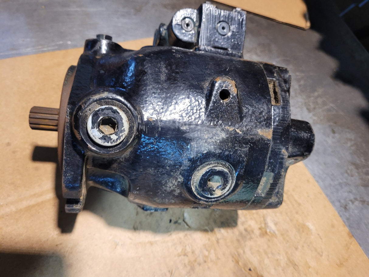P1045Ps08SLM5A PARKER HYDRAULIC MOTOR
