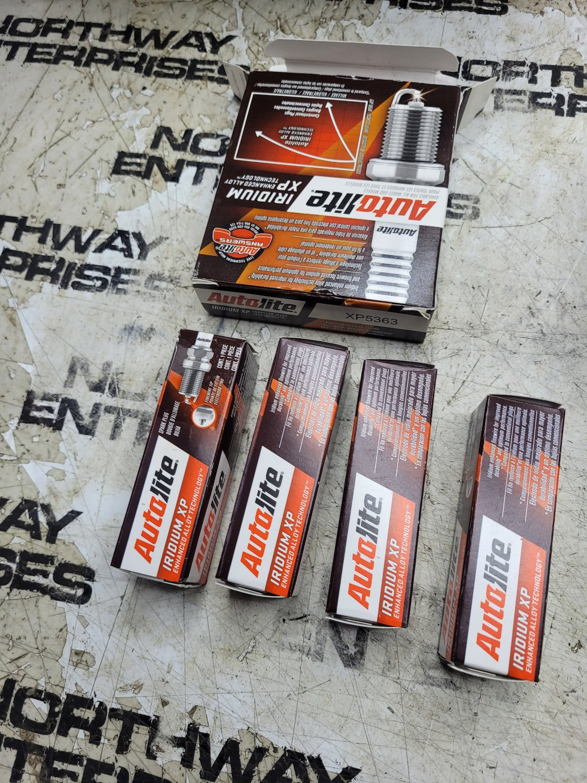NEW 1 PACK OF 4 SPARK PLUGS XP5363	AUTOLITE