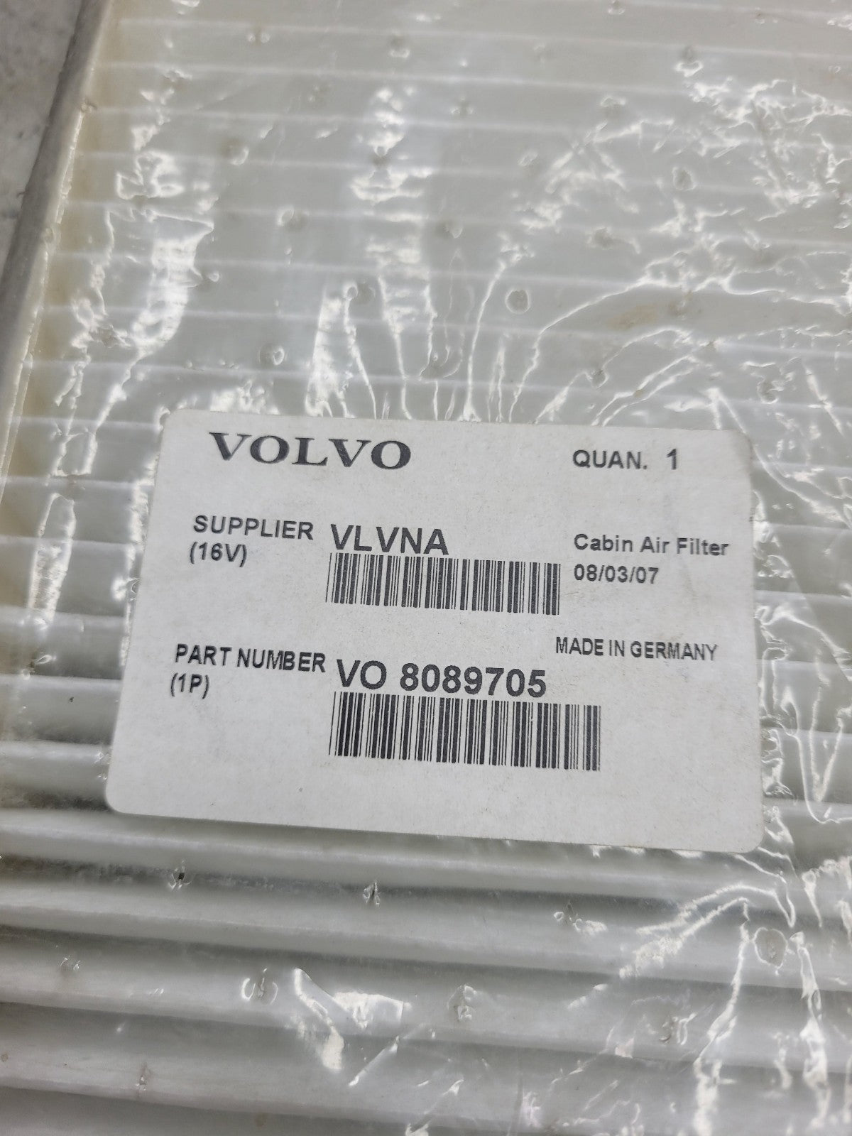 NEW Volvo Air Filter V0 8089705 VOE8089705