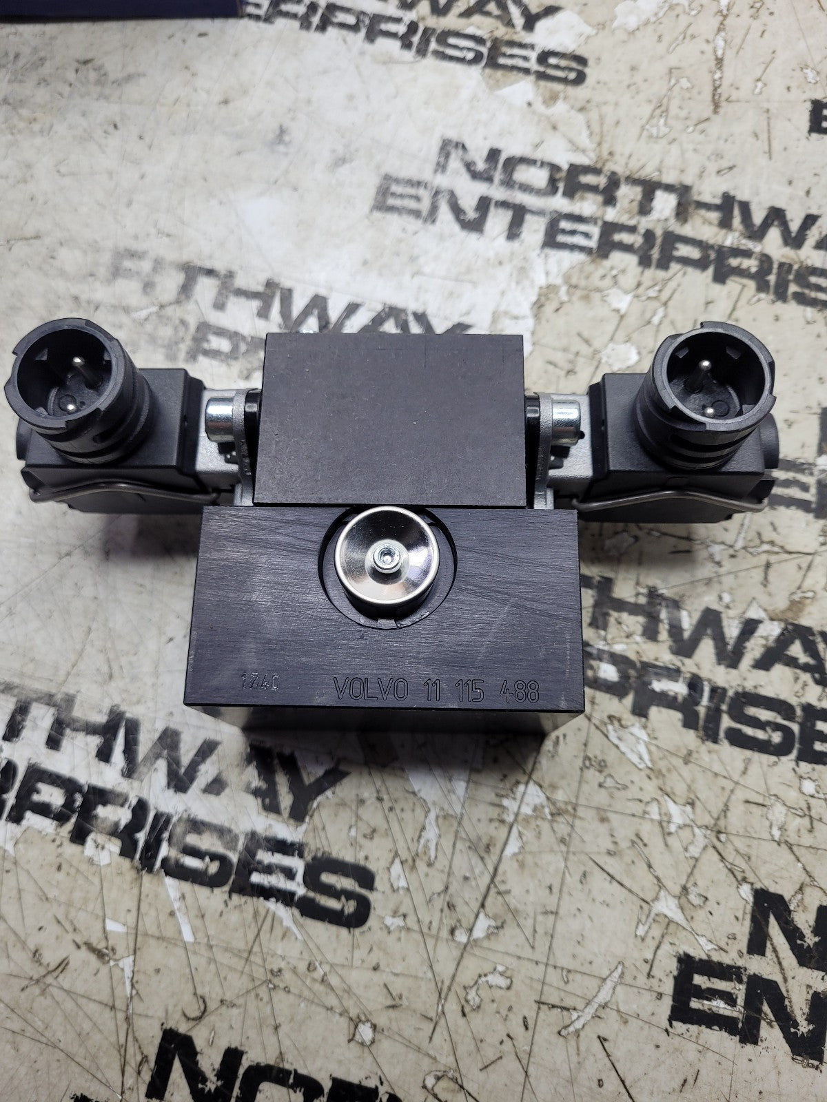 NEW Volvo 11115488 VOE11115488  Solenoid for VOLVO A25D, A25E, A25F, A25F/G, A30