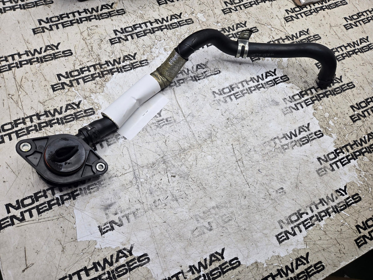 12637296 6.6L LML DURAMAX CCV SEPARATOR Crankcase Vent REF51