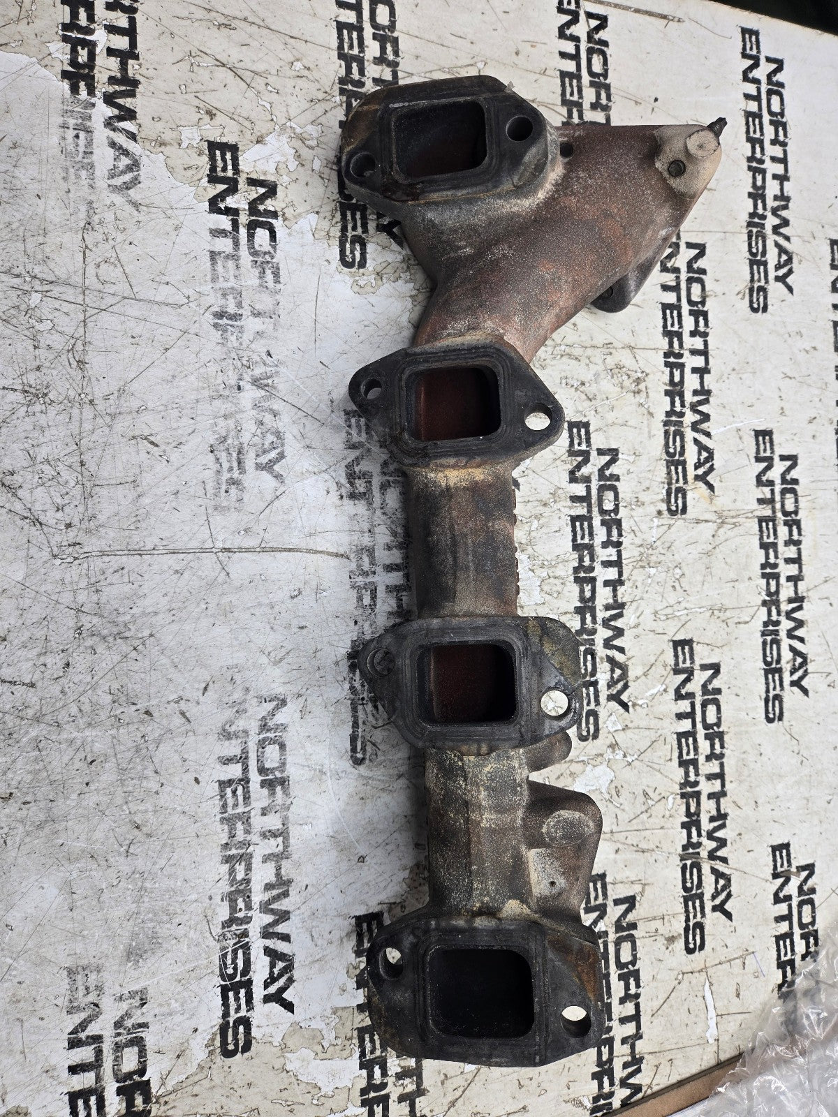 Ford 6.7L Passenger Side Exhaust Manifold RH BC3Q-9430-DA LC3Q-9430-DA