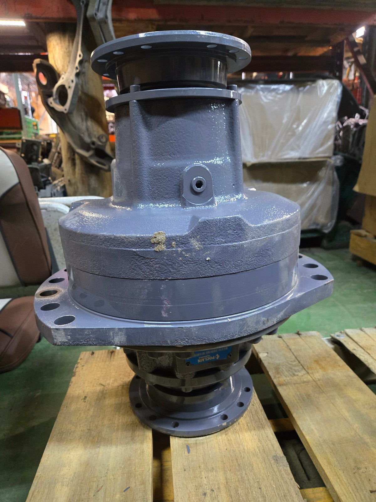 B84148P Poclain creep drive motor 24075 model code CDM10-0-127-22-P1-S1-YD00