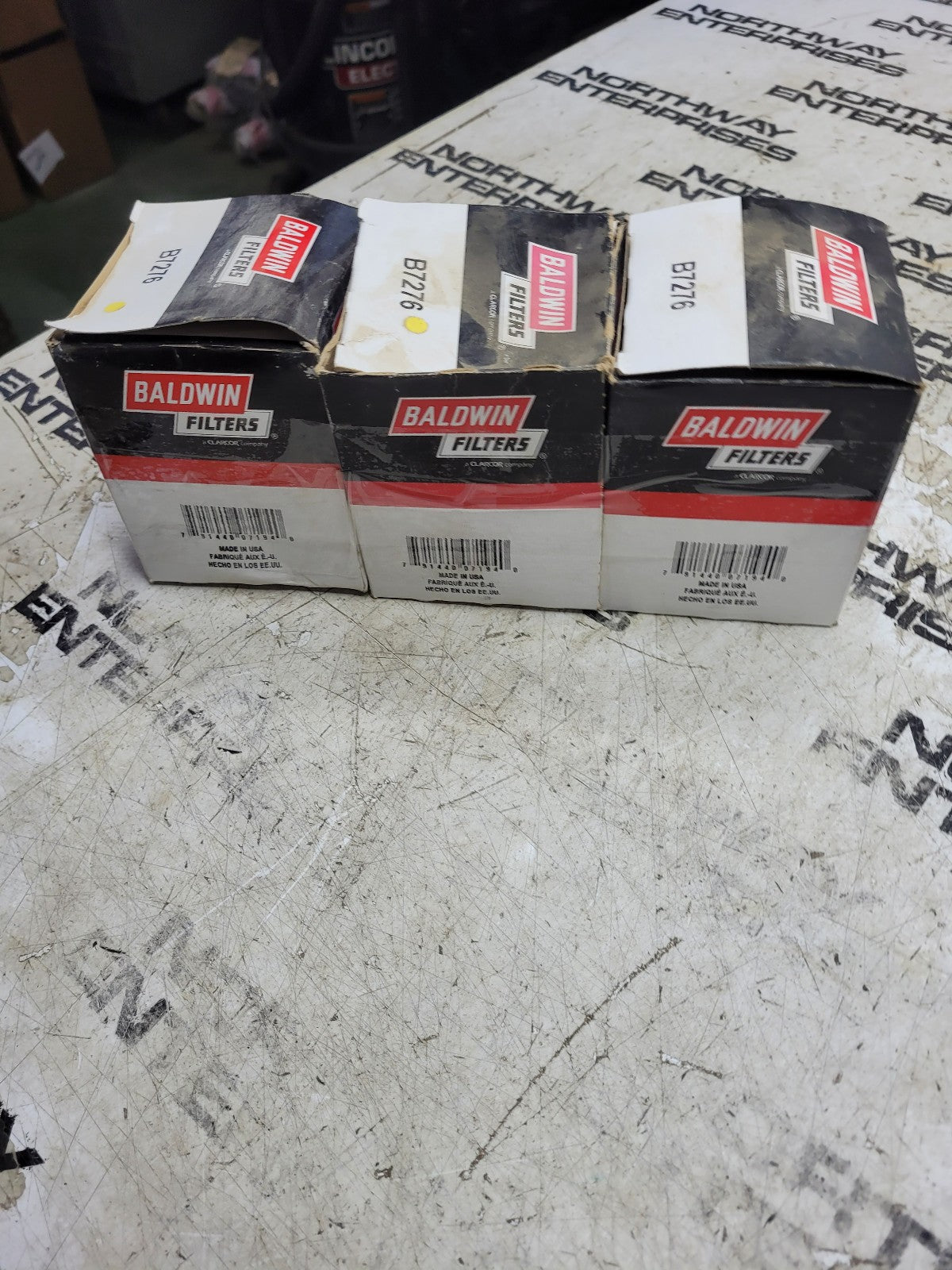 LOT OF 3 FILTERS - B7276 BALDWIN OIL FILTER