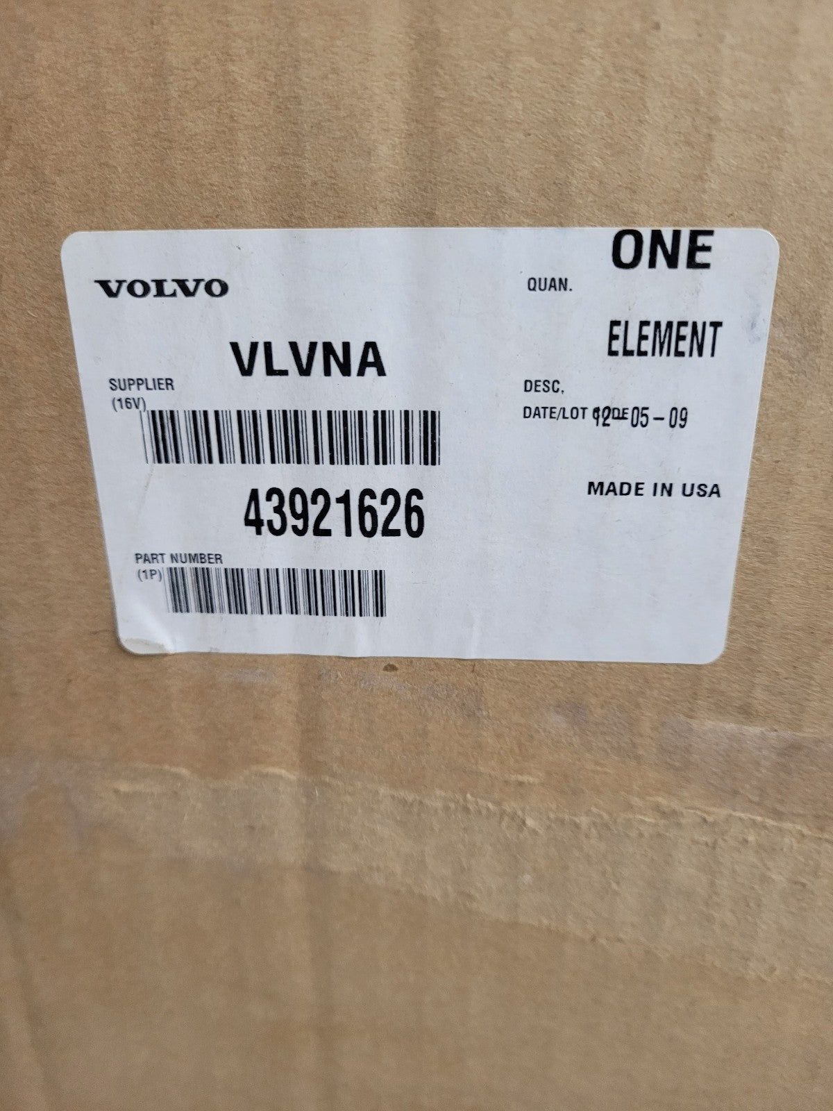 43921626 VOLVO AIR FILTER