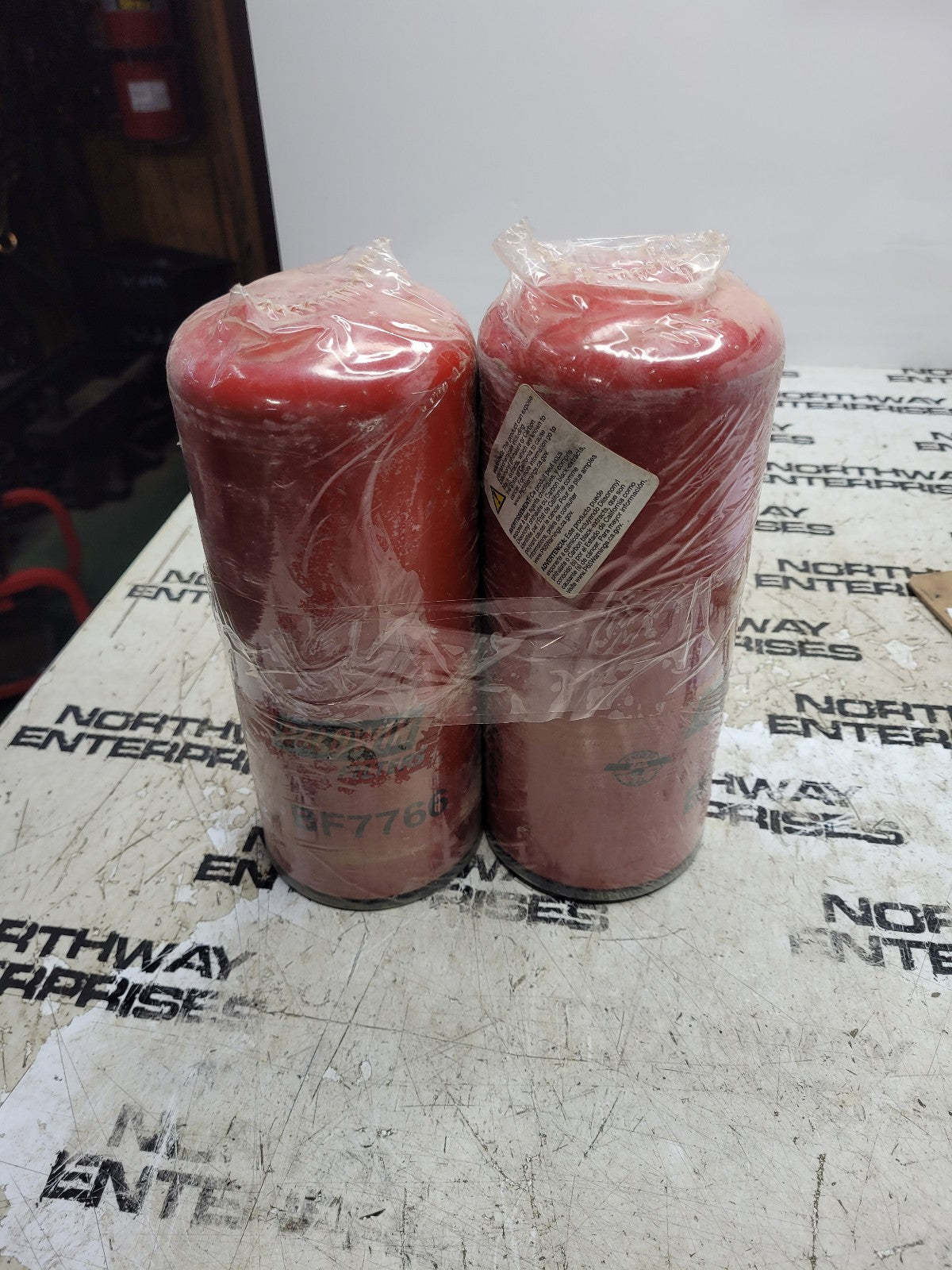 LOT OF 2 FILTERS - BF7766 BALDWIN FUEL FILTER
