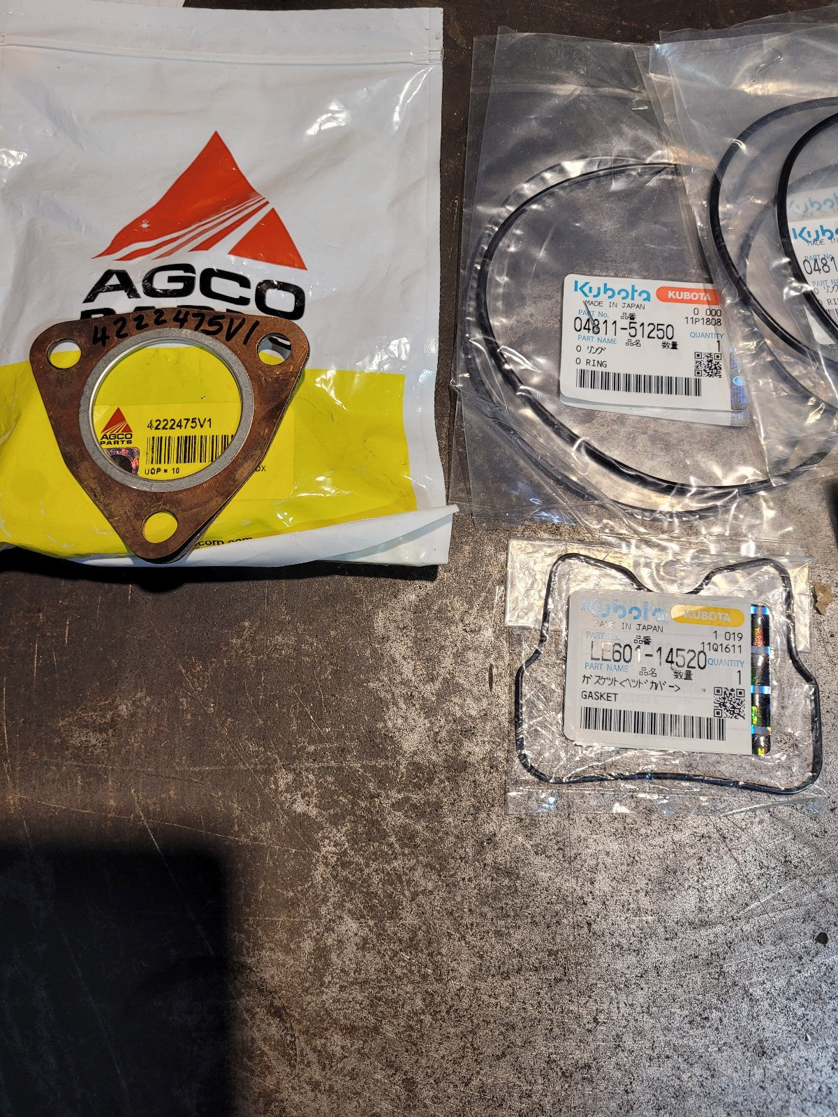 BULK LOT OF  AGCO AND KUBOTA GASKETS