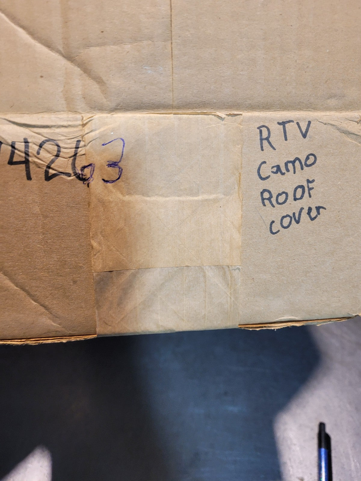 #V4263 CAMO ROOF COVER V4263 KUBOTA RTV900