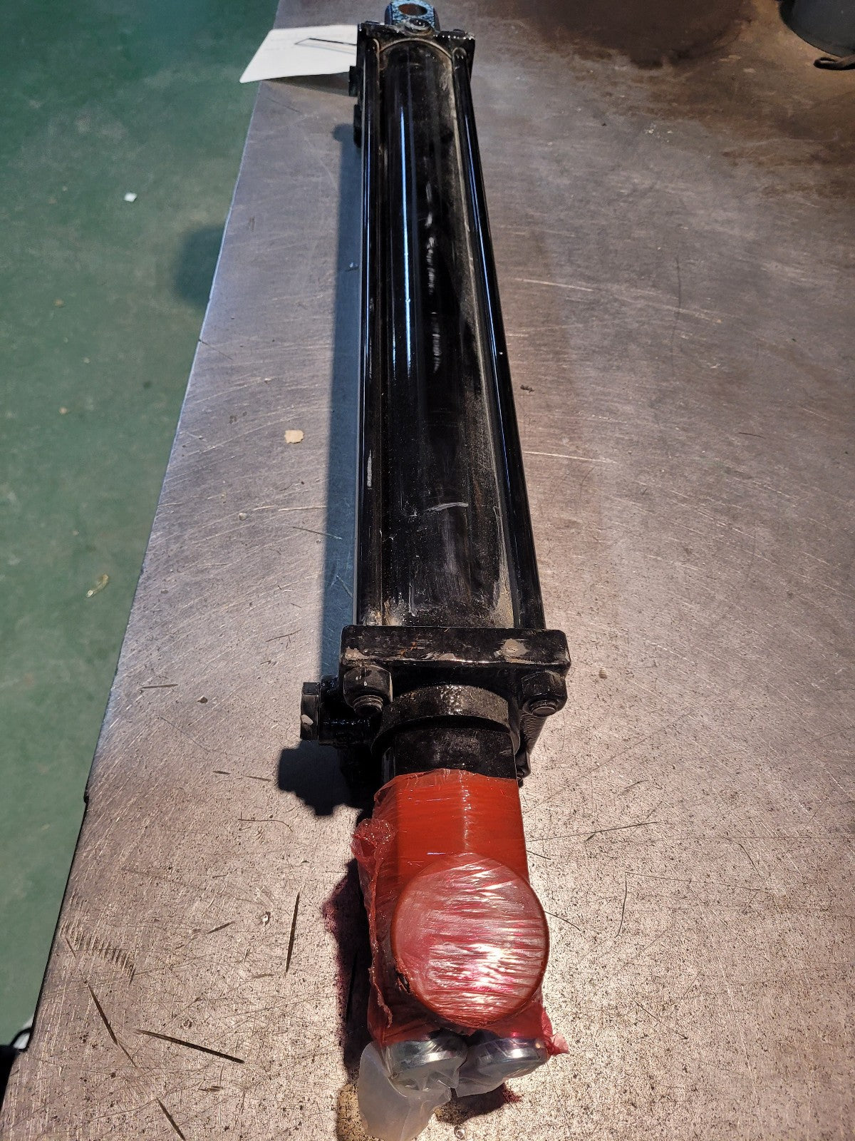 NEW LION  30TH20-150 HYDRAULIC CYLINDER
