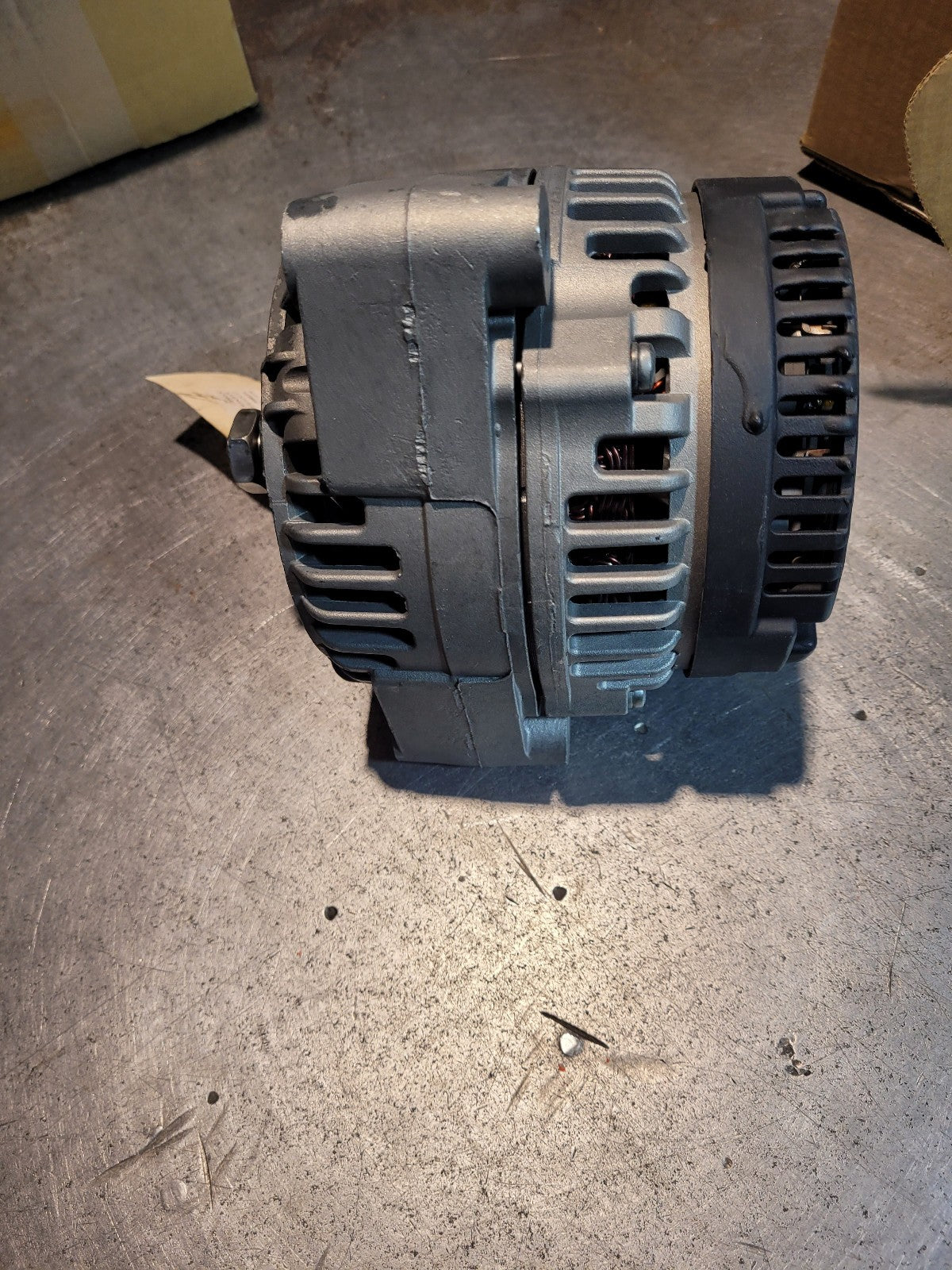 MG52 MAHLE ALTERNATOR  (11.204.254) 14V 150A AAN8166