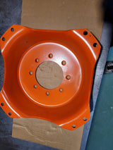 KUBOTA WHEEL CENTER M96 M135 3N999-0016 (PLEASE VIEW PICTURES AS pn MAY BE WRONG