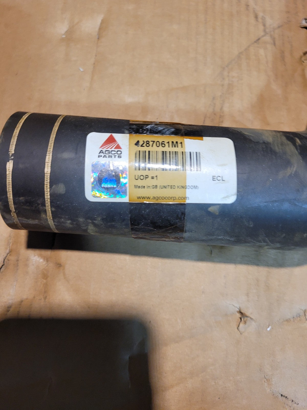 NEW 4287061M1 AGCO's Massey Ferguson - Bottom Radiator Hose