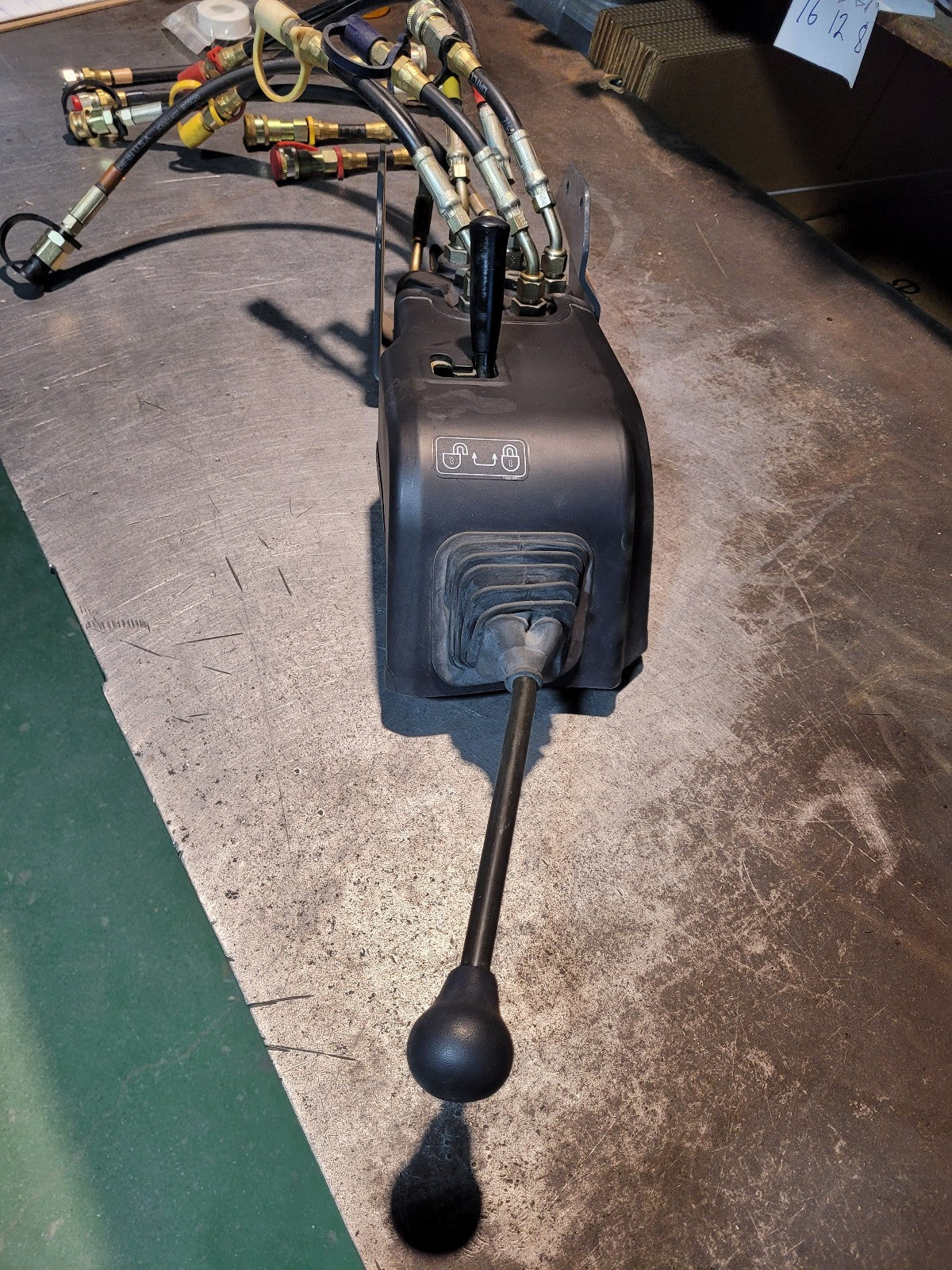 KUBOTA BX1612  7J160-71000 JOYSTICK CONTROL VALVE