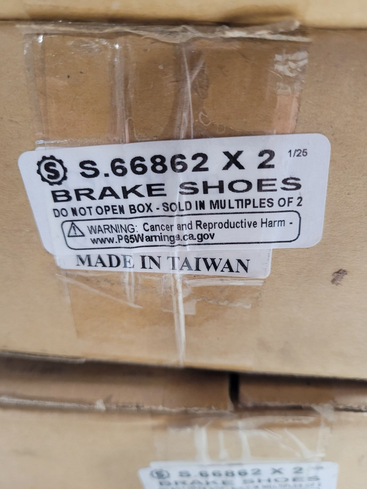 1 BOX OF 2 BRAKE SHOES - S.66862