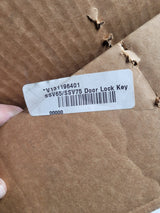 KUBOTA S6966 V131196401 BONNET LOCK KIT FOR SSV65/SSV75 V1311-96401