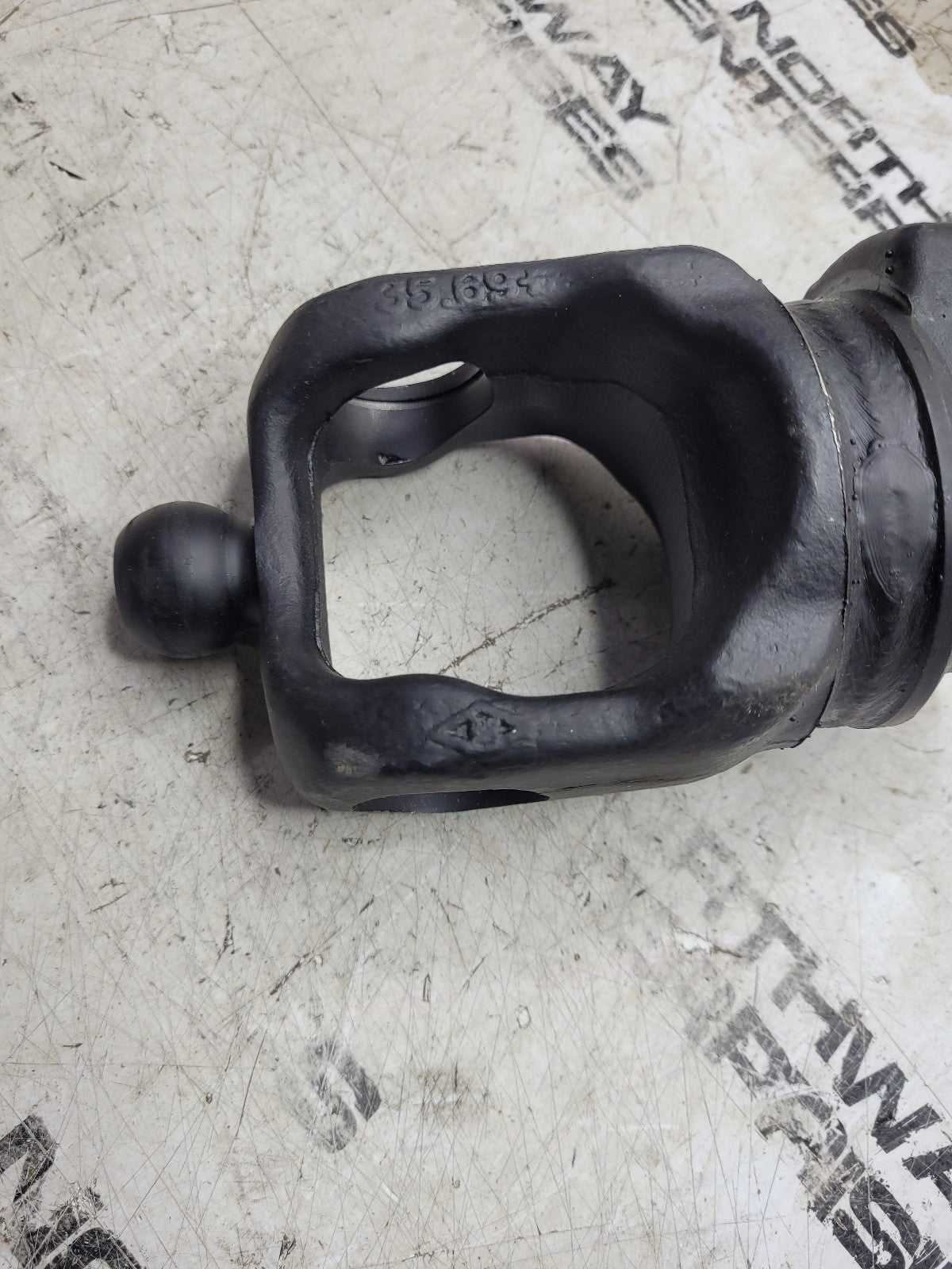 CASE CNH 47407888 YOKE 1 3/8" 21 spline
