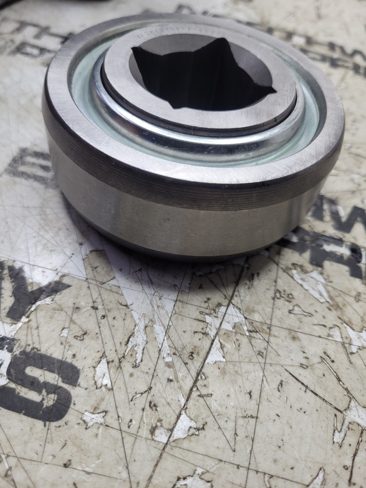 1-1/4" Bearing W/ Lock Collar HC207-20 VE-220 G1104KRRB UEL207-104D1 G1104KRRB20