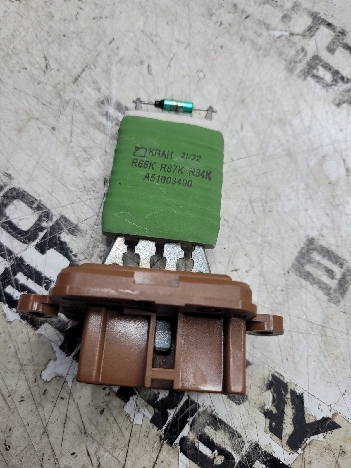 AGCO 37222400 DENSO RESISTOR