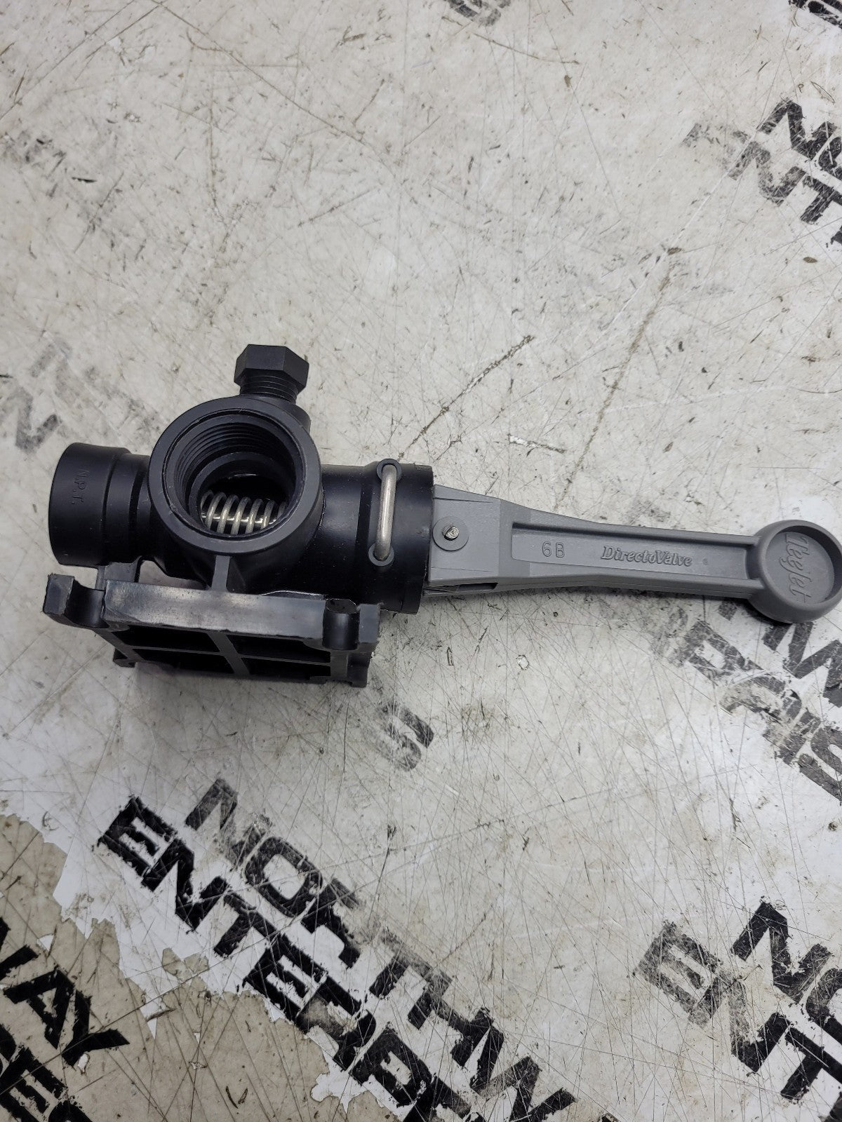 SPP76308 DirectoValve 6B 1/2" NPT